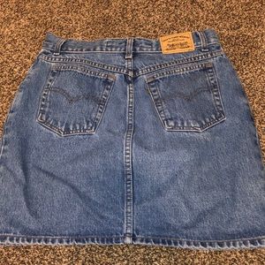 button up denim levi skirt